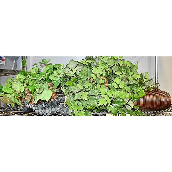 ARTIFICIAL PLANT LOT