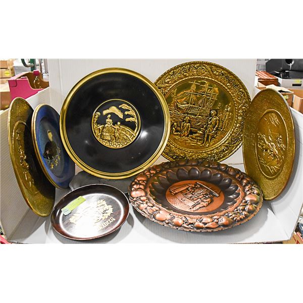 DECORATIVE PLATES DECOR