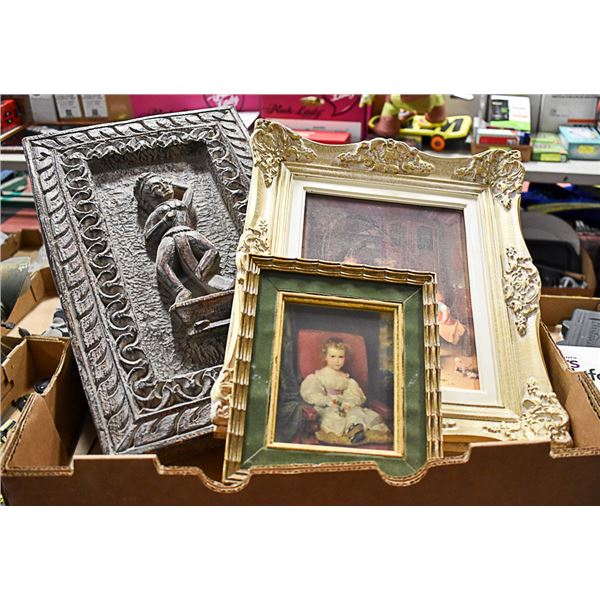 3 PICTURES WALL DECOR