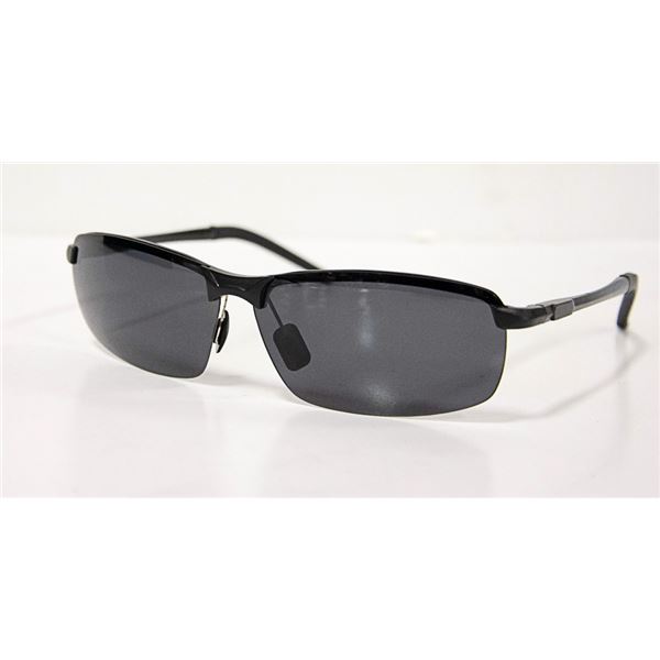 AUTHENTIC MYIAUR SUNGLASSES SMOKE BLACK