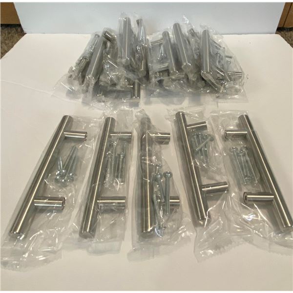 LOT OF DRAWER / CABINET HANDLES WITH HARDWARE
