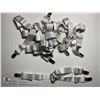 Image 1 : TWO SETS OF 4 ADJUSTABLE ELASTIC BED SHEET CLIPS