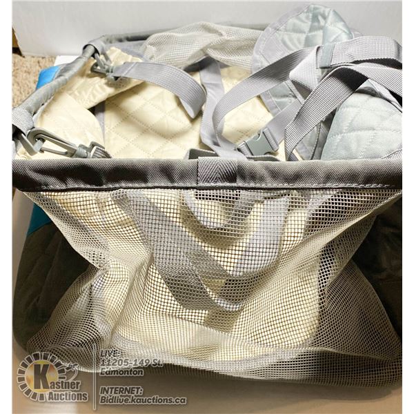 DUFFLE BAG STYLE PET CARRIER