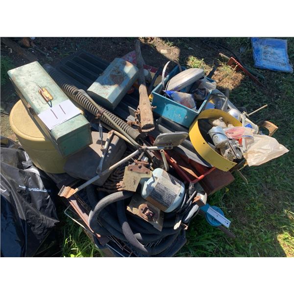 Pallet - Bench grinder, hand tools