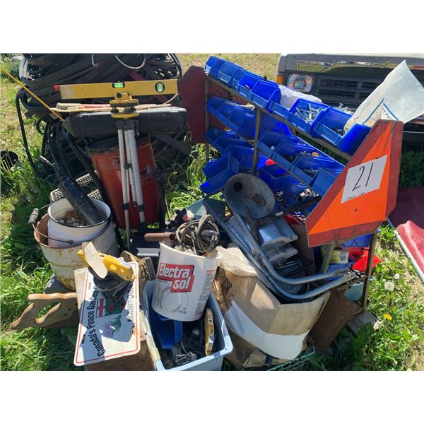 Bolt bins w/assorted hardware