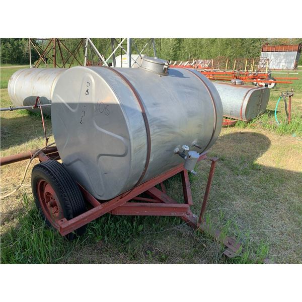 2 sprayer tanks - 200 gal