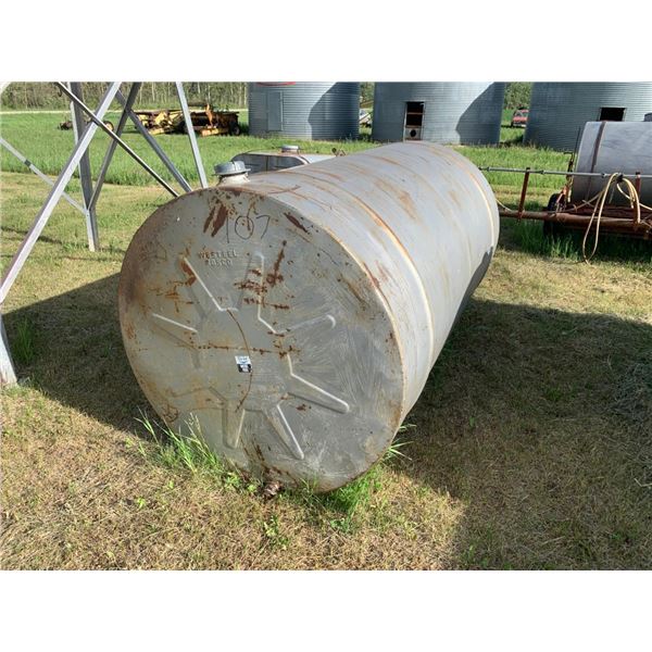 500 gal fuel tank w/steel stand