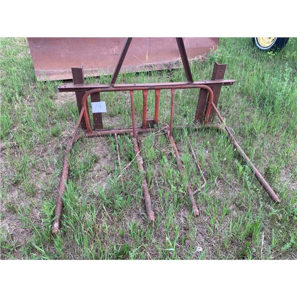 Square bale forks for FEL