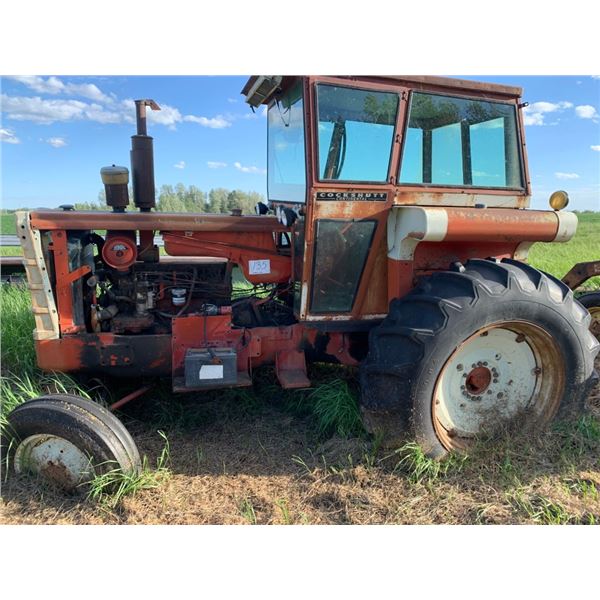 Cockshutt 1850 tractor