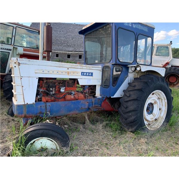 Cockshutt 1850 w/Minntoba cab