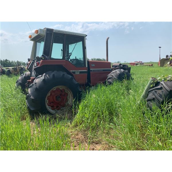 IHC 3788 2+2 tractor for parts