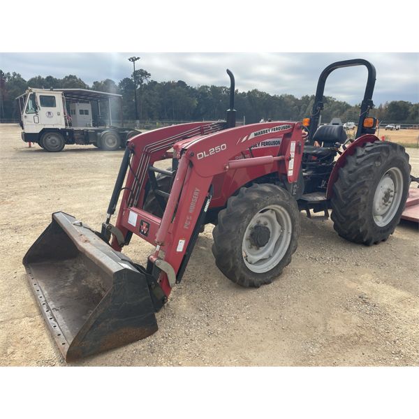 2008 MASSEY FERGUSON 2625 Farm Tractor