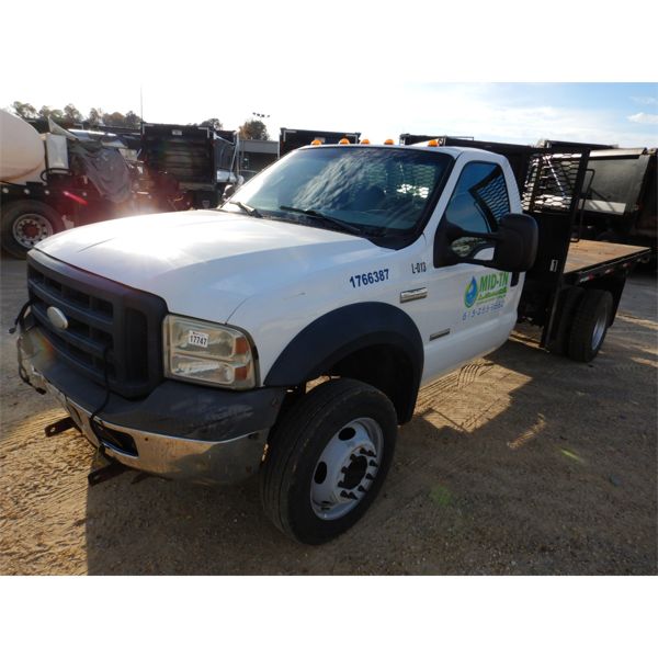 2006 FORD F550 XL Flatbed Dump Truck