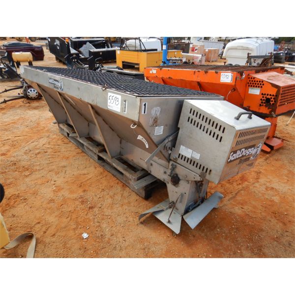 SALT DOGG SALT SPREADER