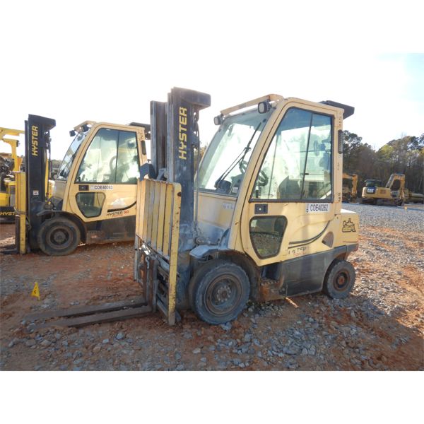 2014 HYSTER H50FT Forklift - Mast