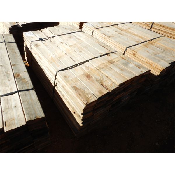 (1) BUNDLE 1" X 6" X 6' LUMBER (C4)