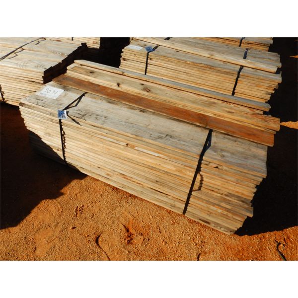(1) BUNDLE 1" X 6" X 6' LUMBER (C4)