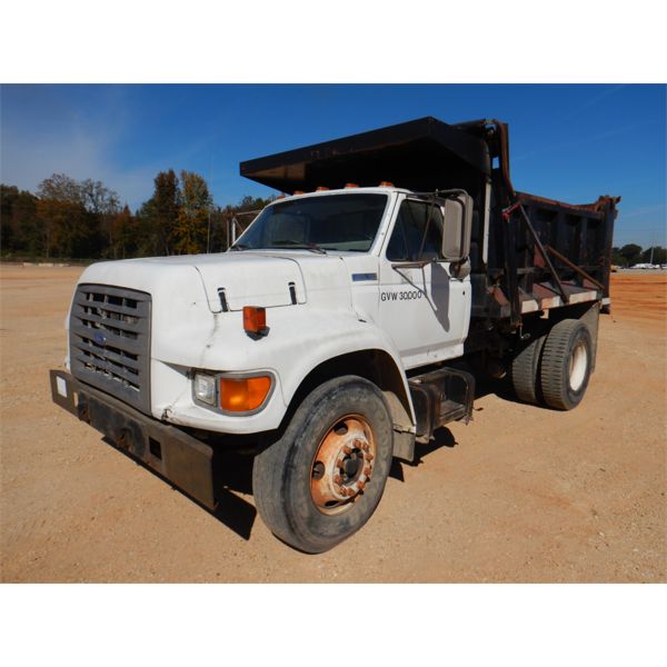 1995 FORD F800 Dump Truck
