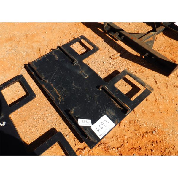 FORK ATTACH FRAME (FITS SKID STEER LOADER) (B5)
