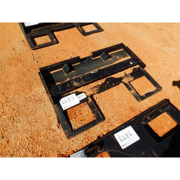 FORK ATTACHMENT (FITS SKID STEER LOADER) (B5)