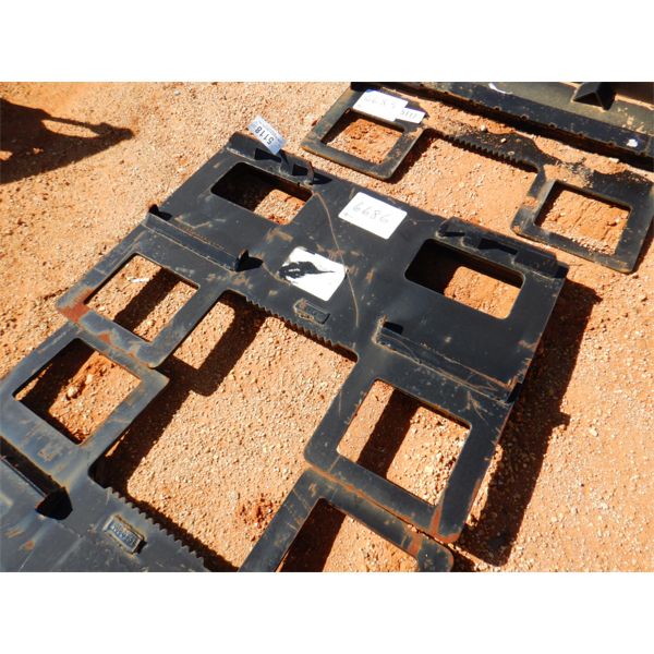 FORK ATTACHMENT (FITS SKID STEER LOADER) (B5)