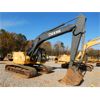 Image 2 : 2011 JOHN DEERE 225D LC Excavator