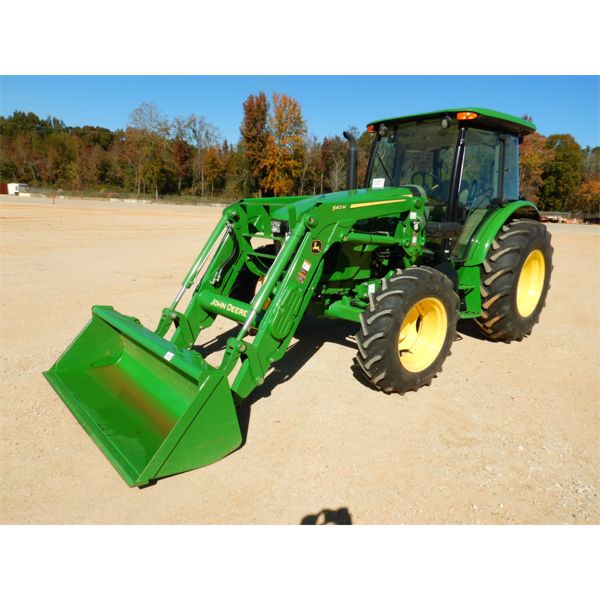 2019 JOHN DEERE 5090E Farm Tractor