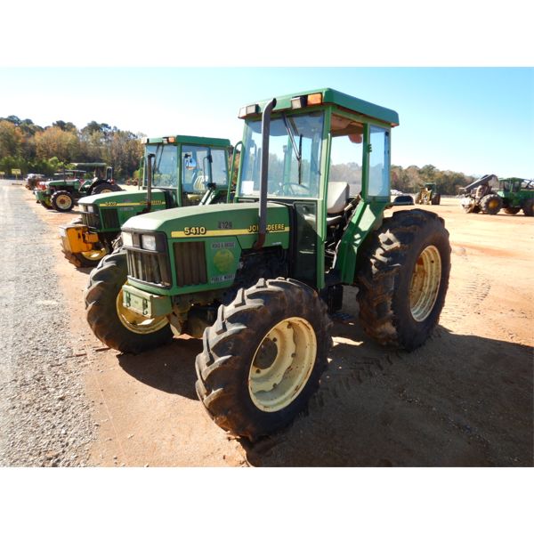 2000 JOHN DEERE 5410 Farm Tractor