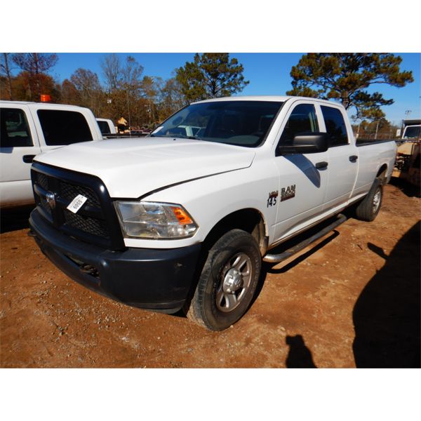 2014 RAM 2500 HEAVY DUTY Pickup Truck