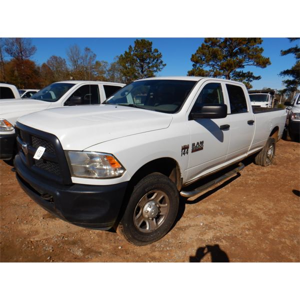 2014 RAM 2500 HEAVY DUTY Pickup Truck
