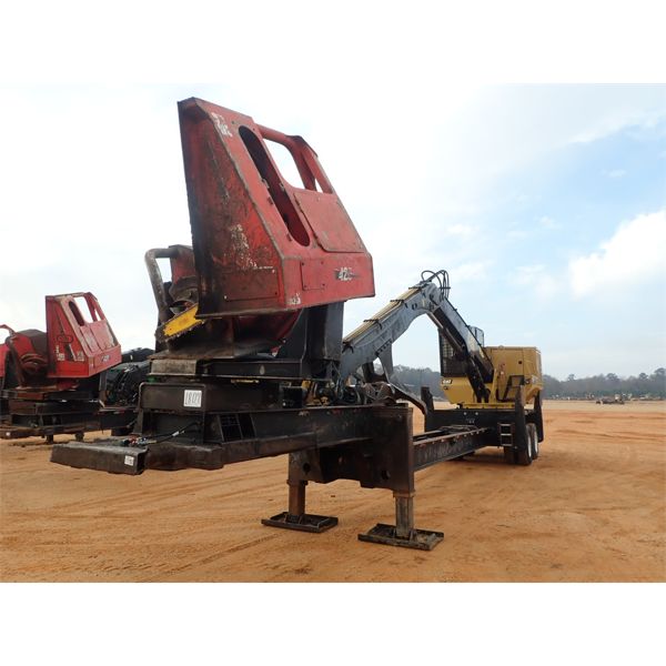 2016 CAT 559C Log Loader