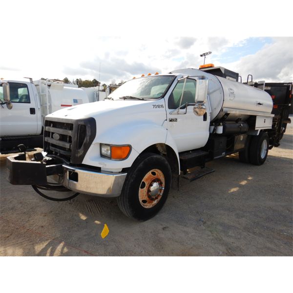 2006 FORD F750 Asphalt Distributor Truck