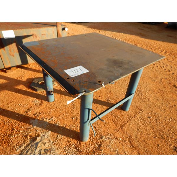 48" X 48" METAL TABLE (B7)