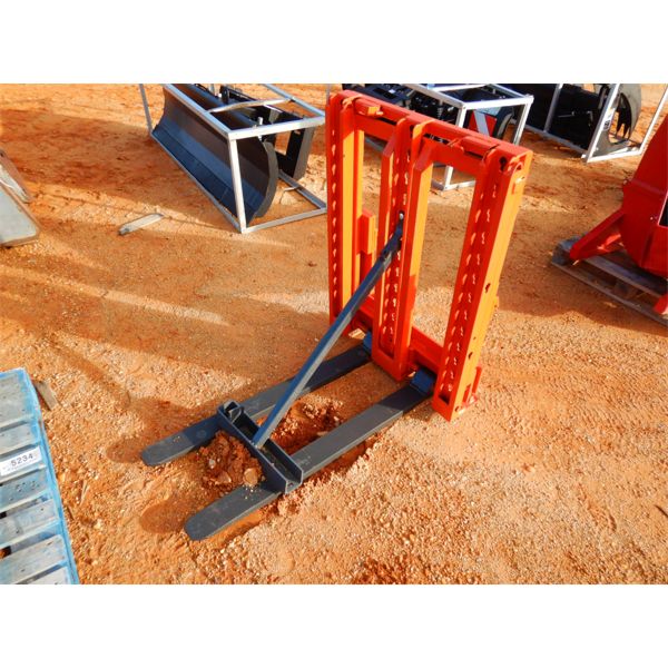 BOX FORKS (FITS SKID STEER LOADER) (UNUSED) (B5)