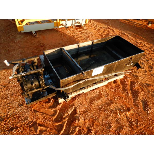 GRACO HUSKY 1040 CLEANING TANK (B9)