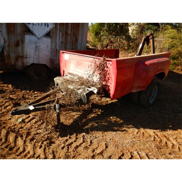 HOMEMADE 8' TRUCK BED Utility Trailer