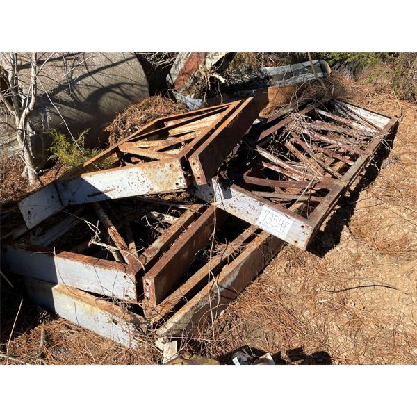 METAL TRUSSES, (3) 10', (1) 5', Selling Offsite: Located in Selma, AL