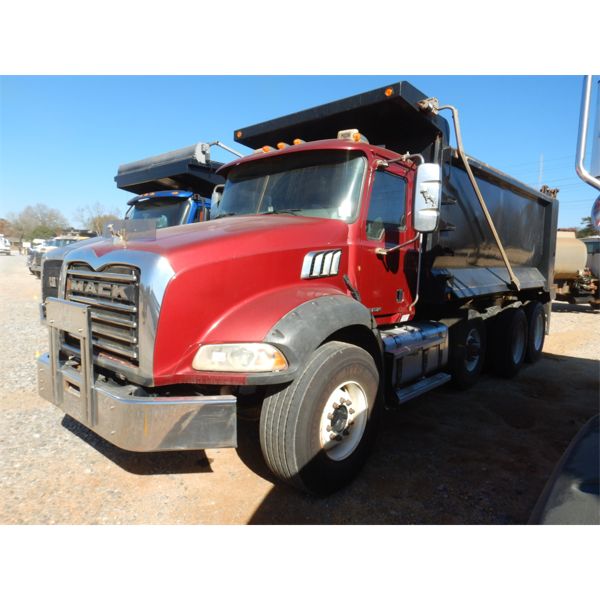 2012 MACK GU813 Dump Truck