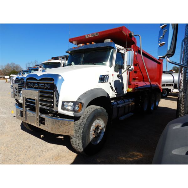 2019 MACK GR64F Dump Truck