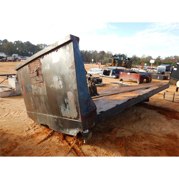 FLATBED BODY WTIH HEADACHE RACK, 96" X 168" DUMP