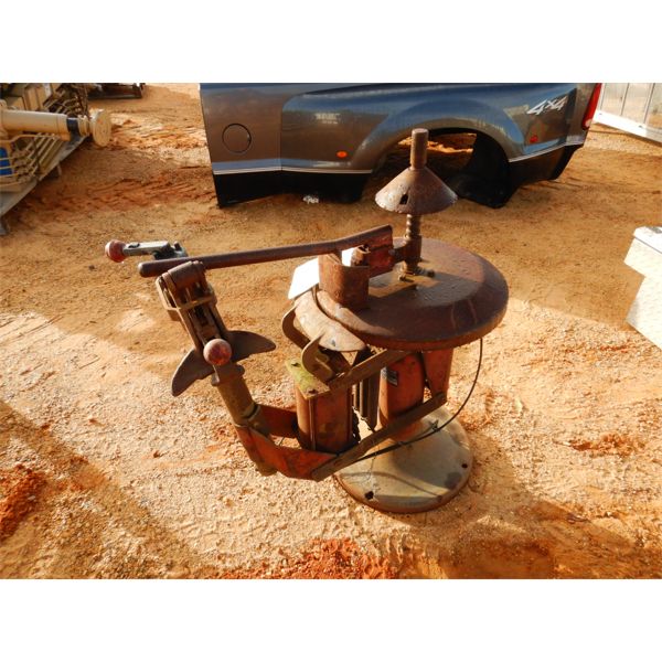 TIRE CHANGER STATION, MANUAL 