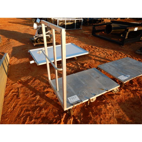 ALUMINUM ROLL AROUND CART (B-9)