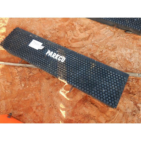 PARKCO RUBBER BUMPER (B-9)