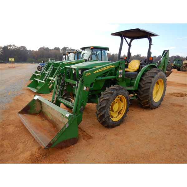 2013 JOHN DEERE 5093E Farm Tractor