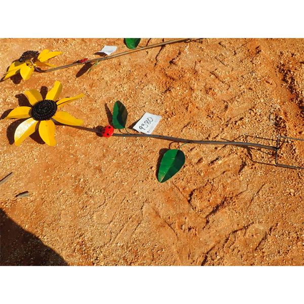 DAISY PINWHEEL, 6' (METAL ART)