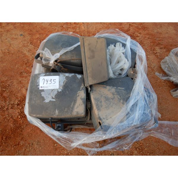 (1) PALLET SECURITY LIGHTS (B-9)