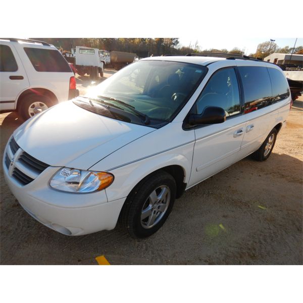 2007 DODGE GRAND CARAVAN SXT Passenger Van
