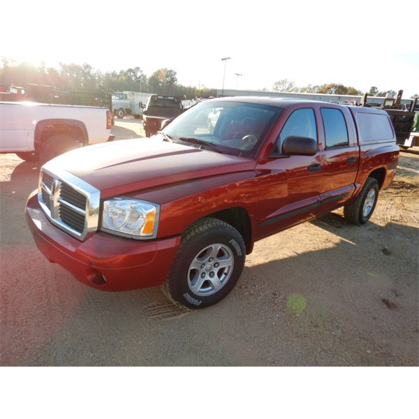 2006 DODGE DAKOTA SLT Pickup Truck