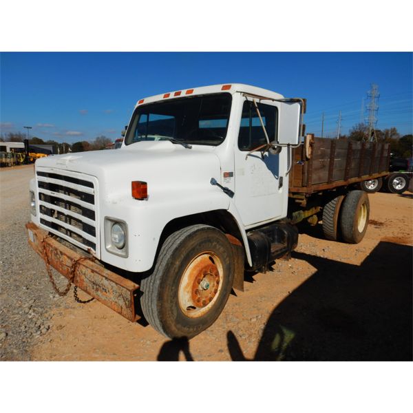 1986 INTERNATIONAL S1654 Flatbed Dump Truck
