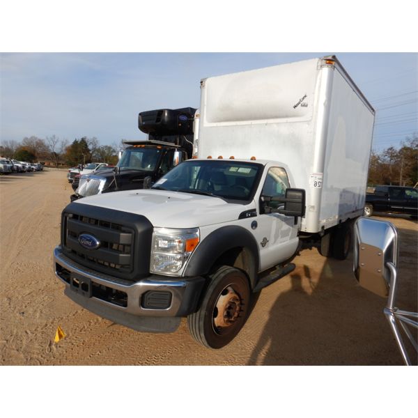 2014 FORD F450 XL Box Truck